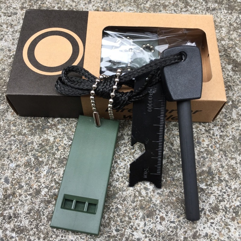 مجموعة أدوات إشعال النار للبقا - مراجعة Ferro Rod Striker وسعره
